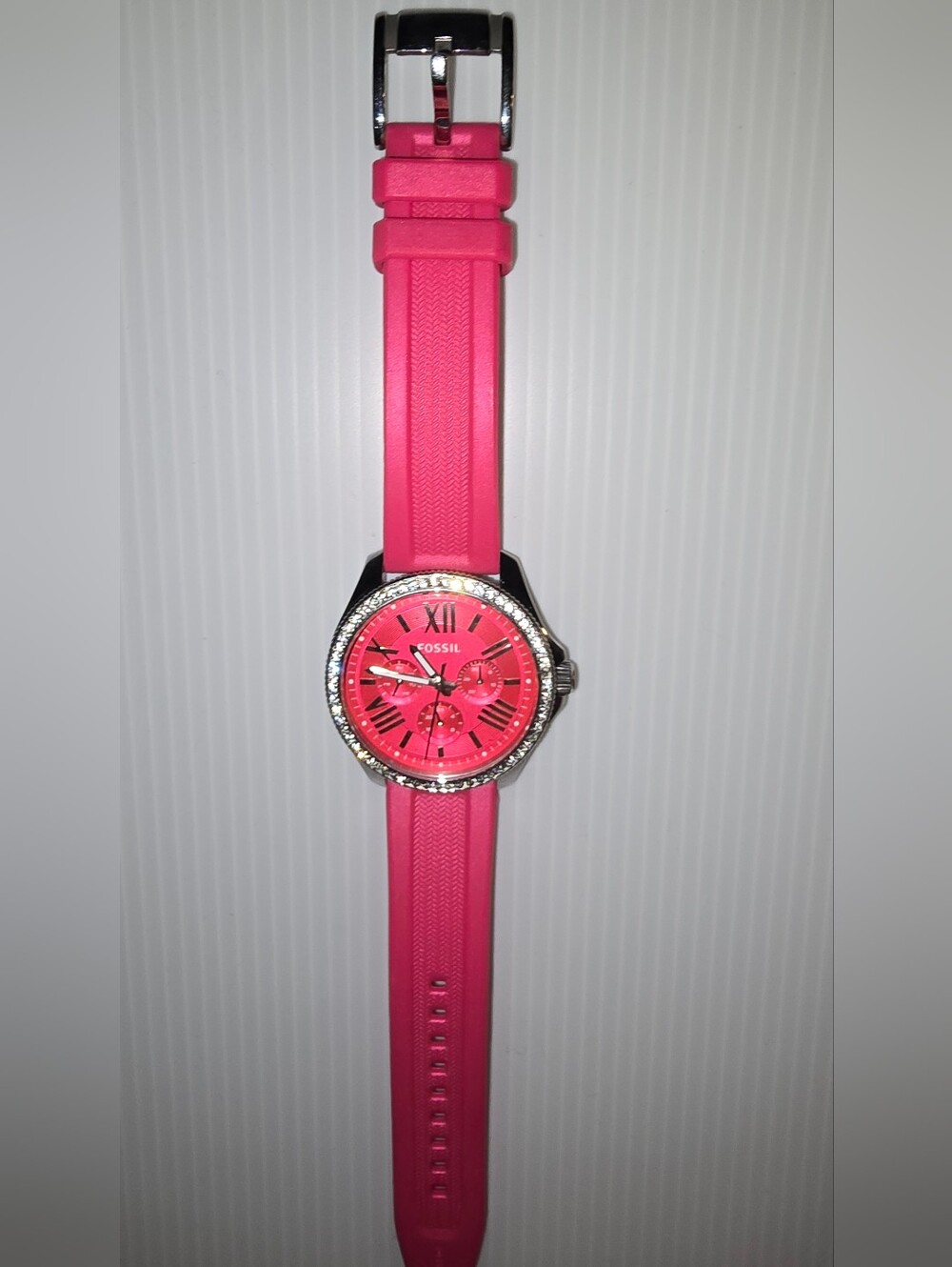 Fossil Cecile Multifunction Ladies Watch Fuschis Hot Pink W/ Swarovski Crystals
